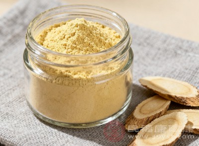 空腹还是餐后吃 黄芪粉食用时间大揭秘 不同人群吃法有讲究