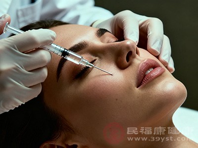 注射填充是目前比较常见的淡化法令纹的医学美容方法 注射填充是目前比较常见的淡化法令纹的医学美容方法
