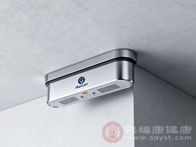报警器应选用符合国家标准的产品,定期更换电池(一般每6-12个月一次),每年进行一次功能测试,确保警报声清晰、灵敏 报警器应选用符合国家标准的产品,定期更换电池(一般每6-12个月一次),每年进行一次功能测试,确保警报声清晰、灵敏