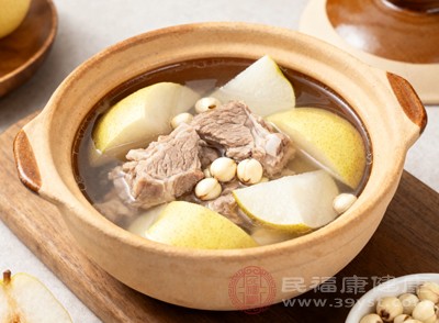 锌元素参与维生素A的代谢,牡蛎、瘦肉中含量丰富 锌元素参与维生素A的代谢,牡蛎、瘦肉中含量丰富