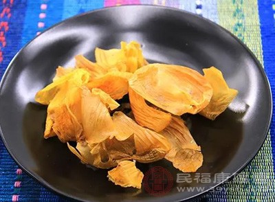 过敏体质者在食用鸡内金之前，一定要格外谨慎