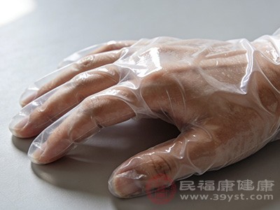 有效的方法是戴手套操作,选择橡胶或PVC手套 有效的方法是戴手套操作,选择橡胶或PVC手套