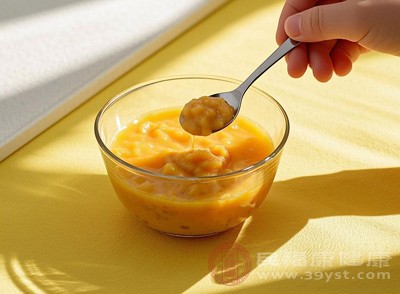 一般来说,每天可以安排3次主食,2-3次加餐 一般来说,每天可以安排3次主食,2-3次加餐