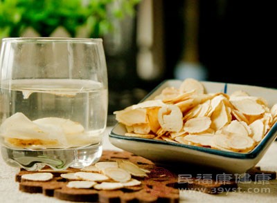 建议孕妇在服用西洋参前，务必咨询专业中医师