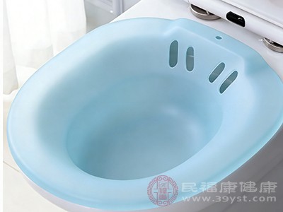 被便秘堵在肛门口“折磨” 快收好这些“急救”法