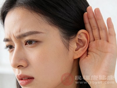 准确鉴别耳廓疼痛的原因,需要关注疼痛的性质、伴随症状和发病诱因 准确鉴别耳廓疼痛的原因,需要关注疼痛的性质、伴随症状和发病诱因