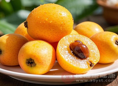 在家熬枇杷膏 这波操作让你秒变养生小当家