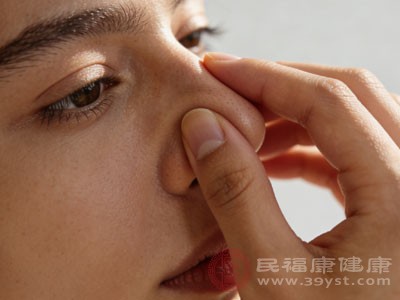 鼻梁变高不是梦 科学方法助你颜值UpUp