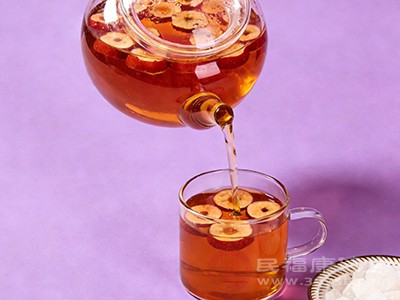 山楂茶 喝一口酸掉牙 却藏着刮油美颜的小秘密