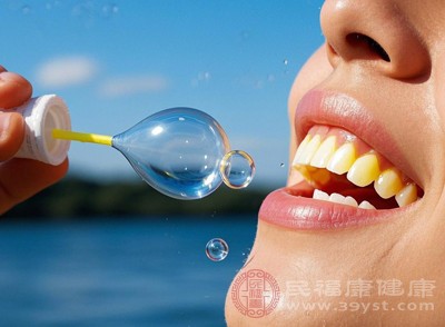 牙龈出血口臭别慌 揪出这些口腔捣蛋鬼