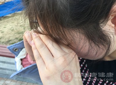 一些生理性状况也可能导致暂时性重影