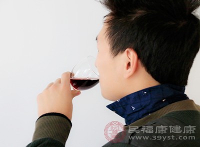 减肥期想喝酒 这几款让你微醺不囤肉