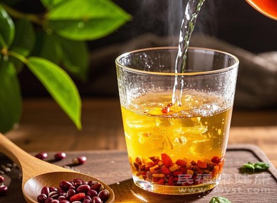 红豆薏米粉本身热量较低