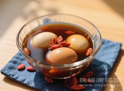 红糖煮鸡蛋 一口暖到心 气血“偷偷”补回来