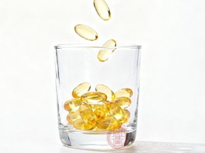 维生素D3确实存在“中毒”的可能，但这有一个绝对的前提——长期、大量摄入远超身体所需的剂量