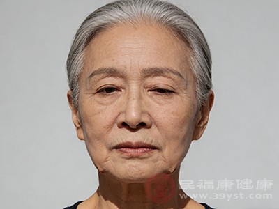 如果面部麻木反复出现，或者伴随其他异常症状，就需要警惕潜在的健康问题