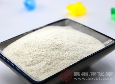 选择知名品牌的奶粉