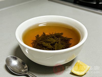 经前3天开始饮用陈艾叶水(加红糖)