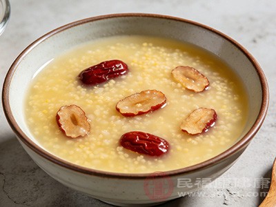 红枣小米粥的血糖反应比单独吃小米饭高2.3倍