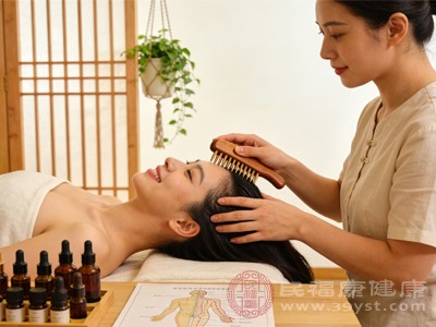 头疗并非频率越高、时间越长越好。一般情况下，健康成年人每周进行1-2次即可，每次时长控制在30-60分钟