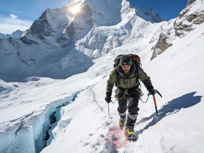 患有冠心病、心肌病、心力衰竭等心脏病的人群，去高原无疑是“冒险”