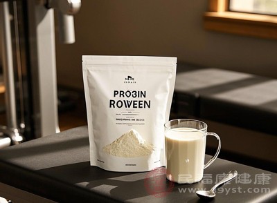 蛋白质粉的用量需根据年龄、体重、活动量综合计算