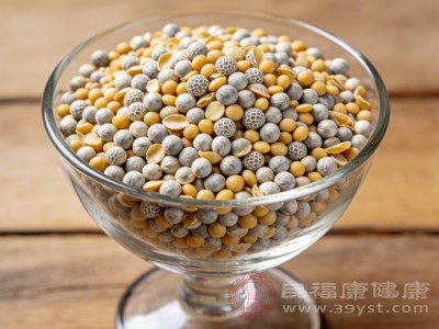 白芥子虽有一定药用价值，但并非适用于所有相关症状，如咳嗽痰黄稠（属热痰）者不宜单独使用