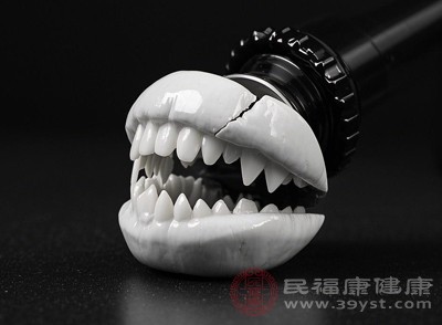 牙齿畸形的类型和严重程度