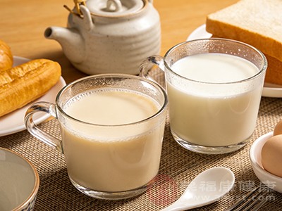 豆浆和牛奶不要互相替代补钙
