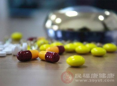 药物与生活方式：影响心率的“外在推手”