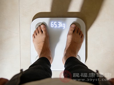 一天内波动1-2公斤都属于正常范围 一天内波动1-2公斤都属于正常范围