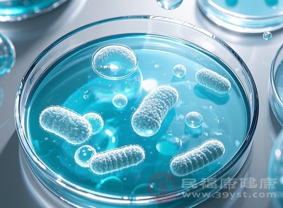 对于免疫力相对较弱的婴幼儿,益生菌可作为一种辅助方式,帮助构建更坚固的免疫屏障 对于免疫力相对较弱的婴幼儿,益生菌可作为一种辅助方式,帮助构建更坚固的免疫屏障