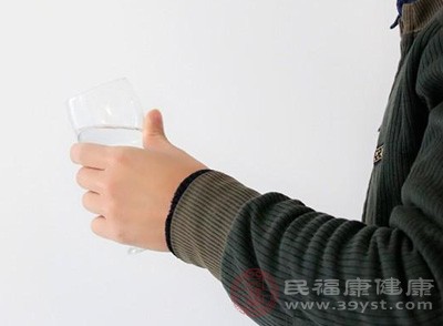 酒后心跳狂飙 这几种情况真的会“要命” 速看