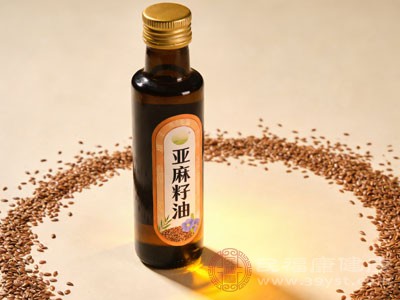 在制作主食时加入亚麻籽油