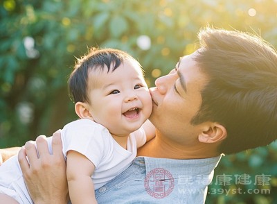 新手爸妈必看 宝宝呛奶别慌 这份救命指南请收好