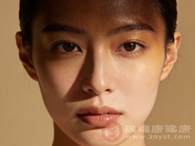 额头就是好发区域之一