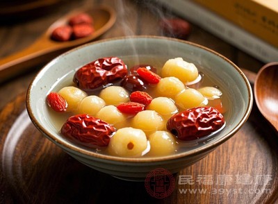 冬去春来必喝！3款不寒不燥煮水，驱散体内燥气，告别皮肤紧绷、口干烦恼