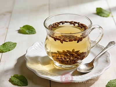 决明子茶：清肝明目降血压