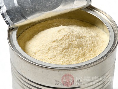 水解蛋白奶粉的生产过程需要经过特殊的水解工艺，技术要求较高，生产成本也相对较高