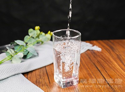 醉酒后难受 这几款饮品助你一键重启好状态