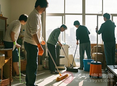 北方祭灶南方扫尘？小年习俗大揭秘，不同日期藏着相同的新年期许