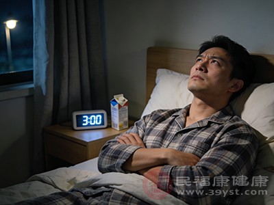 晚上躺在床上，脑子却像跑马灯一样上演各种"剧情"