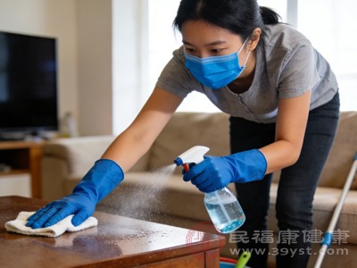 扫房结束后，千万别忽视清洁工具的整理，否则极易滋生细菌、造成二次污染，白费之前的清洁功夫