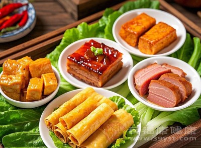 避开年关健康坑！4个简单养生妙招，拒绝熬夜暴食，帮身体“充电”过大年