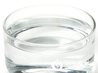 长期饮用蒸馏水的潜在弊端