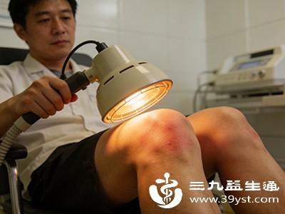 早期股骨头坏死患者还可能会感觉髋关节部位有畏寒的症状