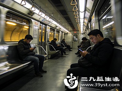 乘车或出行途中，不要长时间对着空调或车窗吹风