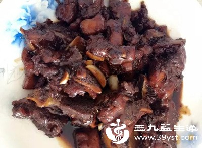 别把老人的小不适当小事 脑梗心梗隐蔽信号曝光 过年照护必看指南