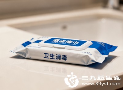 下车后及时用消毒湿巾擦拭消毒