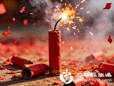家长必转！春节孩子放烟花、家里用炭火燃气，这些安全细节，守住全家平安